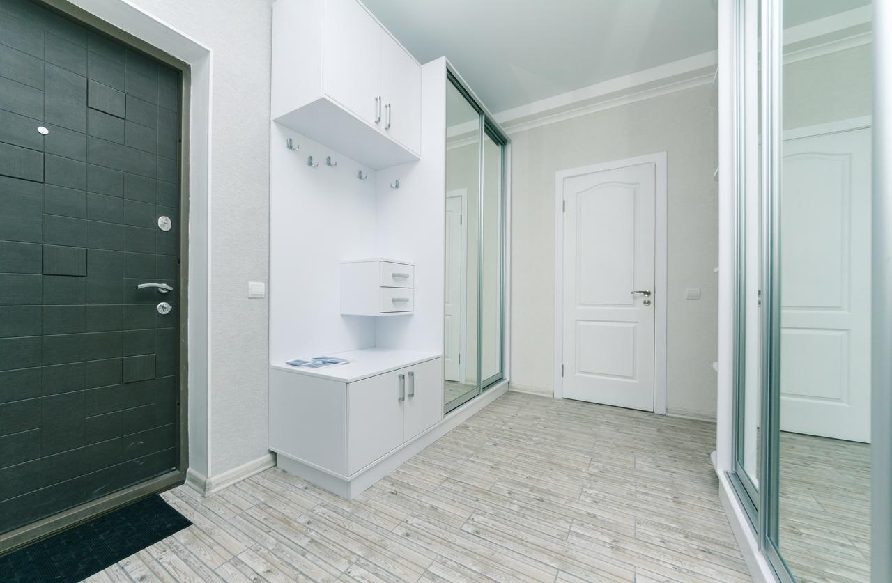 Flatrent Drahomanova 2A Kyiv Exterior foto