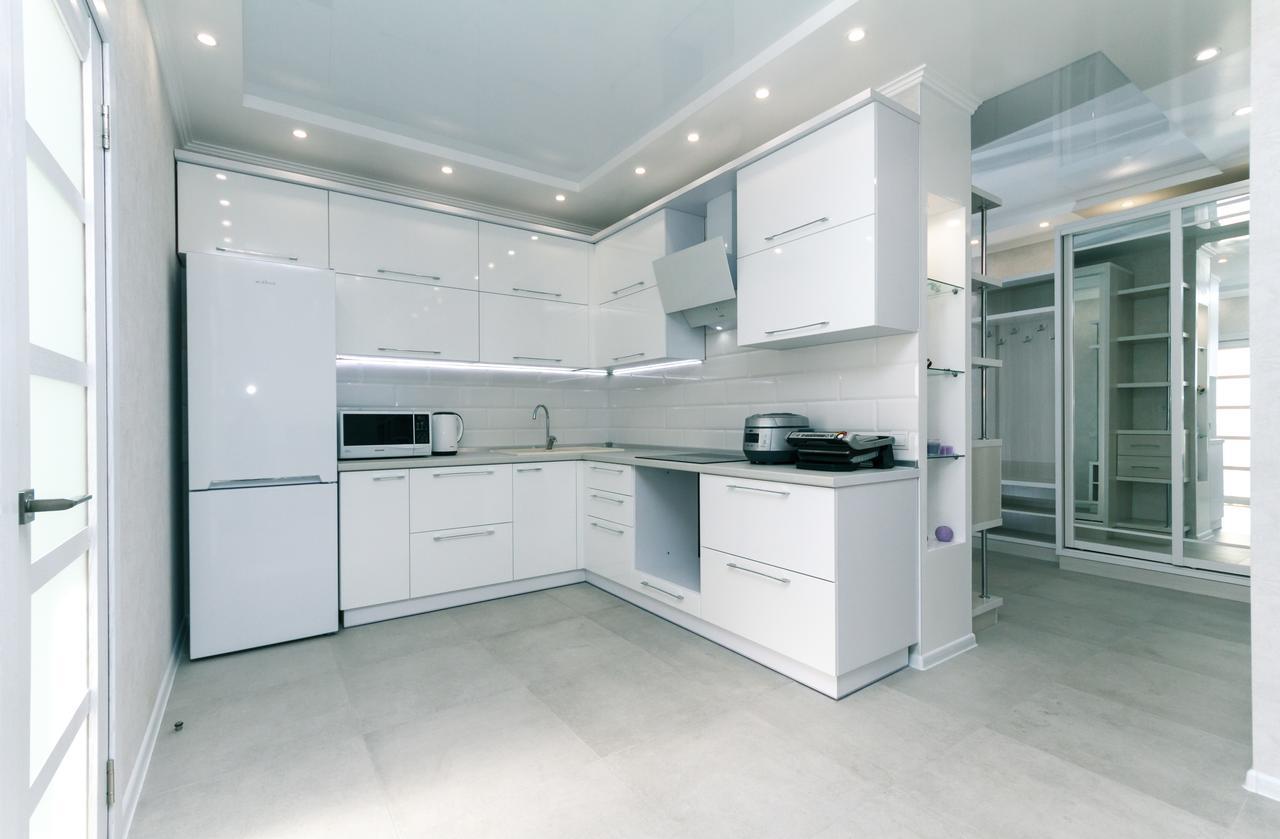 Flatrent Drahomanova 2A Kyiv Exterior foto